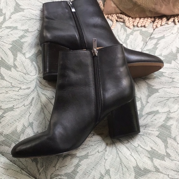 franco sarto benny leather ankle boot